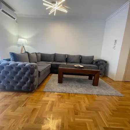 Jerina 2011 Apartman *